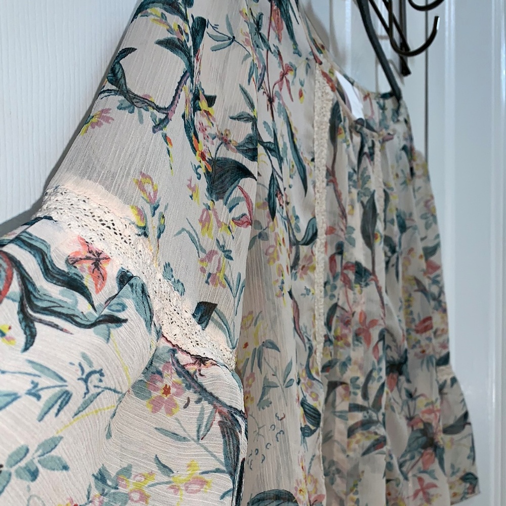 LAUREN CONRAD BLOUSE